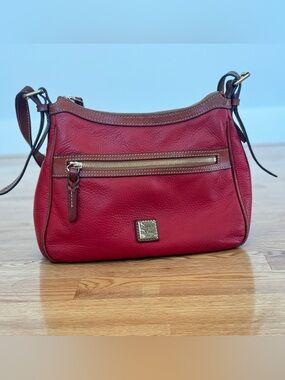 Beautiful Dooney & Bourke Red Leather Shoulder Bag